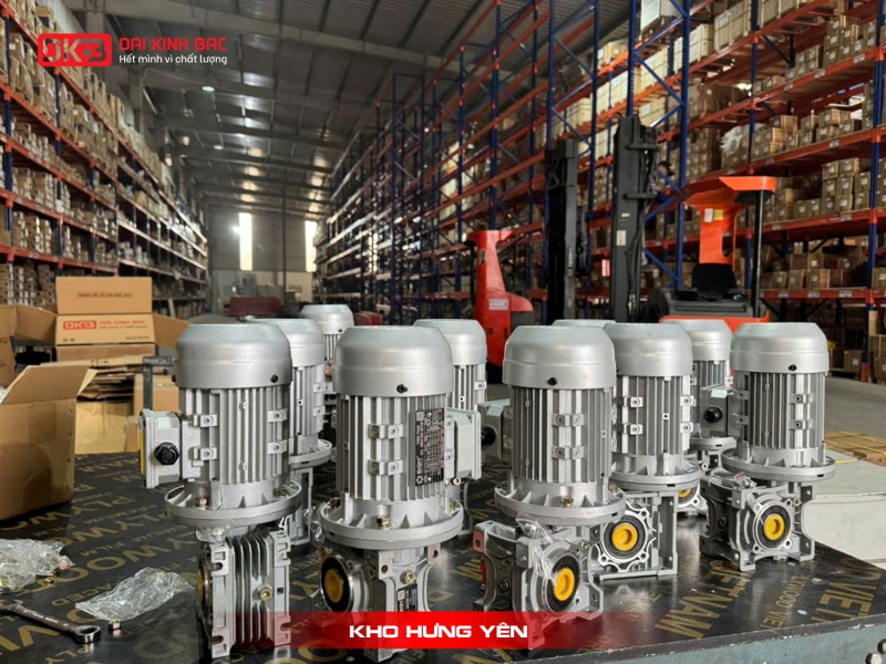 MOTOR GIẢM TỐC CỐT ÂM NMRV BGM LUÔN SẴN HÀNG TẠI ĐẠI KINH BẮC