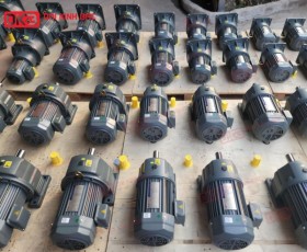 ĐỘNG CƠ GIẢM TỐC CHÂN ĐẾ WANSHSIN GH32-400W-180S