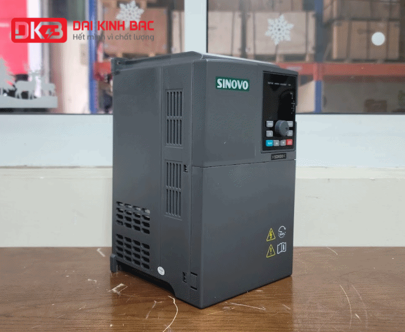 BIẾN TẦN SINOVO 3 PHA 380V SD600-4T-15G/18PC 15KW