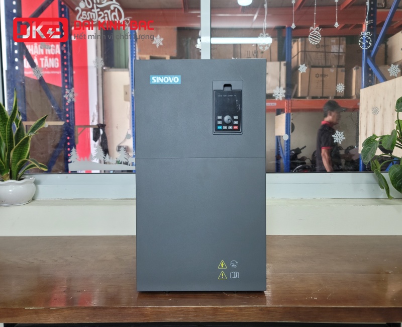 BIẾN TẦN SINOVO 3PHA 380V SD600-4T-132G
